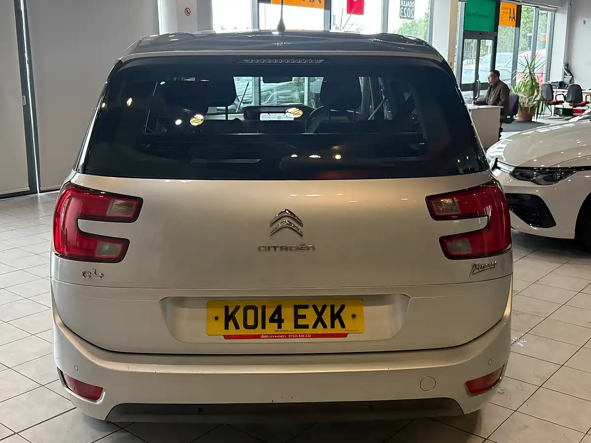 Used 2014 Citroen Grand C4 Picasso Airdream Vtr+ Silver - Interior and Exterior details 7