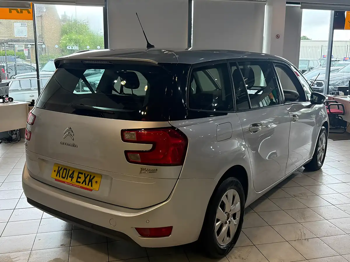 Used 2014 Citroen Grand C4 Picasso Airdream Vtr+ Silver - Interior and Exterior details 9