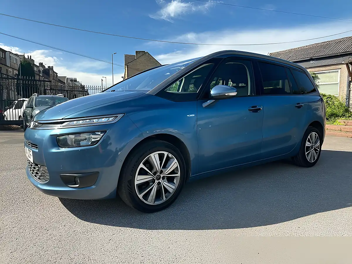 Used 2014 Citroen Grand C4 Picasso Exclusive Blue - Interior and Exterior details 5
