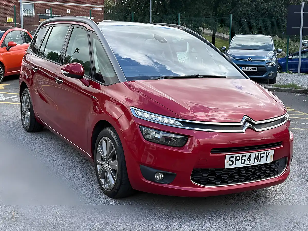 Used 2014 Citroen Grand C4 Picasso Exclusive+ Red - Interior and Exterior details 6