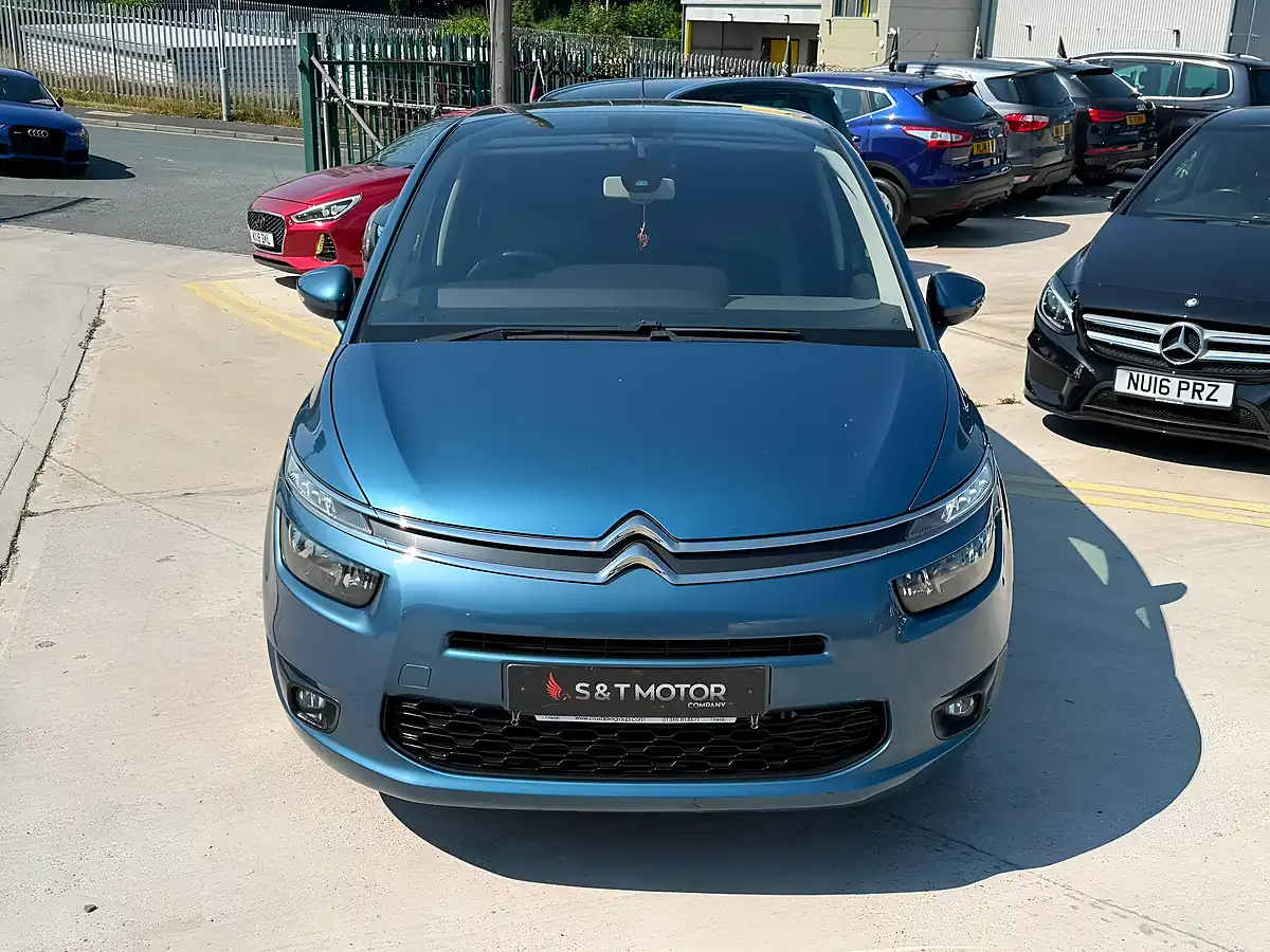 Used 2014 Citroen Grand C4 Picasso Vtr+ Blue - Interior and Exterior details 3