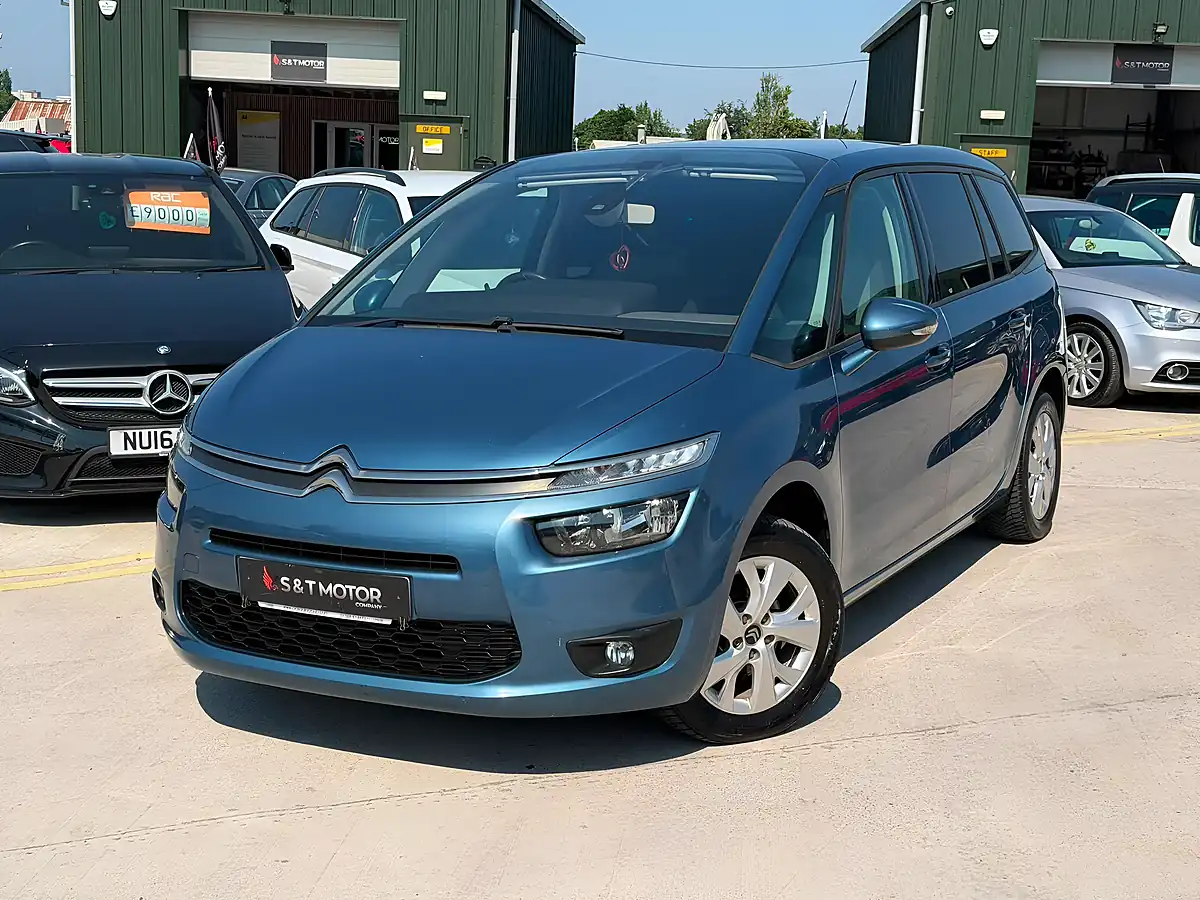 Used 2014 Citroen Grand C4 Picasso Vtr+ Blue - Interior and Exterior details 6