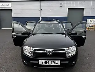 Used 2014 Dacia Duster Laureate Blue - Interior and Exterior details 10