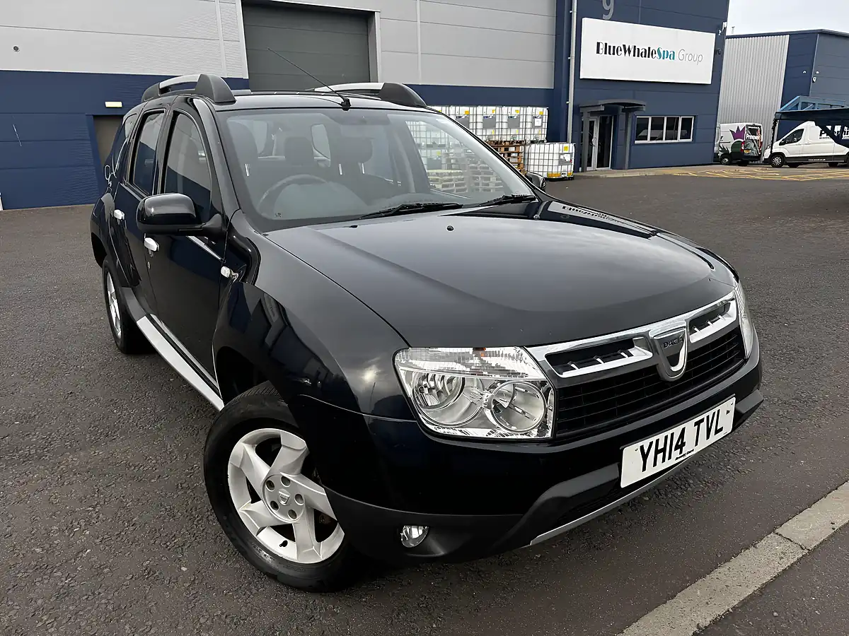 Used 2014 Dacia Duster Laureate Blue - Interior and Exterior details 2