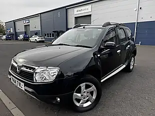 Used 2014 Dacia Duster Laureate Blue - Interior and Exterior details 3