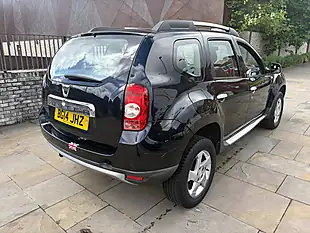 Used 2014 Dacia Duster Laureate Blue - Interior and Exterior details 6