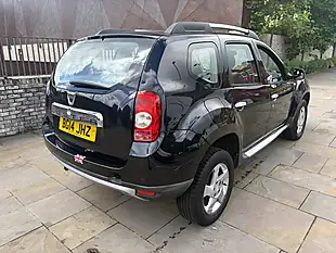 Used 2014 Dacia Duster Laureate Blue - Interior and Exterior details 7