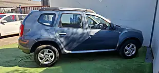 Used 2014 Dacia Duster Laureate Grey - Interior and Exterior details 5