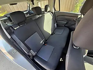 Used 2014 Dacia Logan Mcv Ambiance Silver - Interior and Exterior details 12