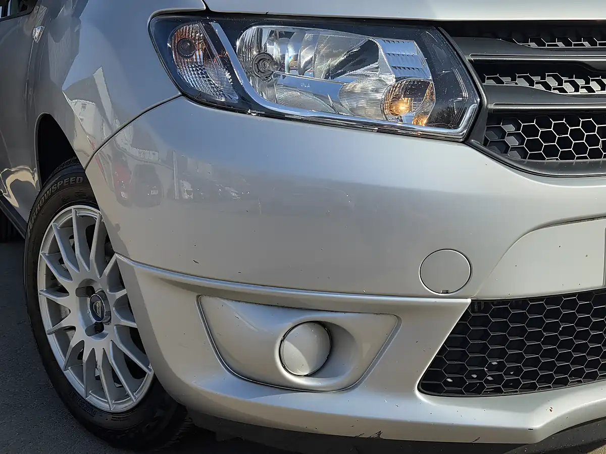 Used 2014 Dacia Logan Mcv Ambiance Silver - Interior and Exterior details 2