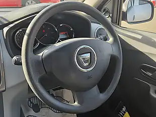 Used 2014 Dacia Logan Mcv Ambiance Silver - Interior and Exterior details 8