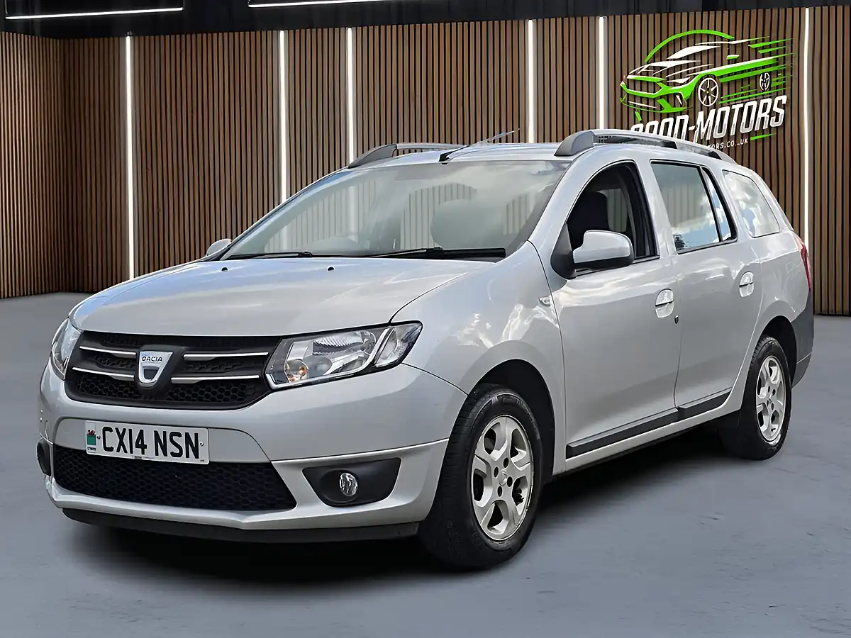 Used 2014 Dacia Logan Mcv Laureate Silver - Interior and Exterior details 3