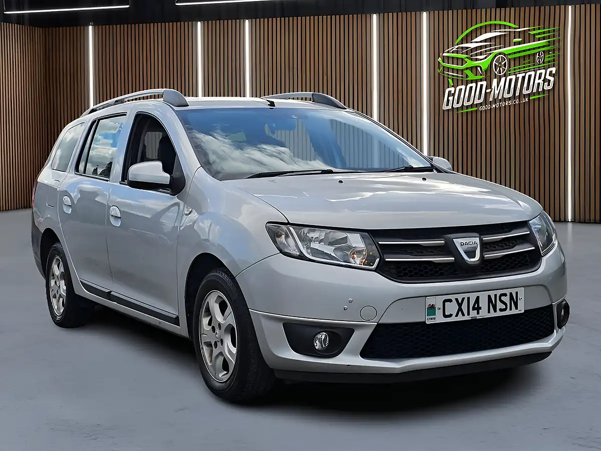 Used 2014 Dacia Logan Mcv Laureate Silver - Interior and Exterior details 7