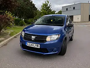 Used 2014 Dacia Sandero Ambiance Blue - Interior and Exterior details 4