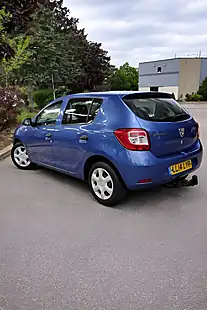 Used 2014 Dacia Sandero Ambiance Blue - Interior and Exterior details 5