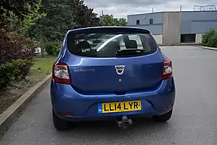 Used 2014 Dacia Sandero Ambiance Blue - Interior and Exterior details 7