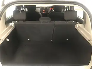 Used 2014 Dacia Sandero Ambiance White - Interior and Exterior details 16