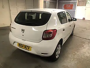Used 2014 Dacia Sandero Ambiance White - Interior and Exterior details 5