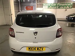 Used 2014 Dacia Sandero Ambiance White - Interior and Exterior details 7