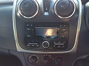 Used 2014 Dacia Sandero Stepway Ambiance Black - Interior and Exterior details 11