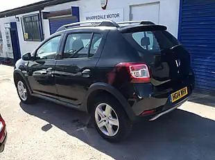 Used 2014 Dacia Sandero Stepway Ambiance Black - Interior and Exterior details 6