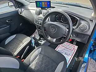 Used 2014 Dacia Sandero Stepway Ambiance Blue - Interior and Exterior details 10