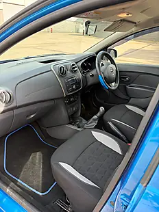 Used 2014 Dacia Sandero Stepway Ambiance Blue - Interior and Exterior details 11
