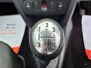 Used 2014 Dacia Sandero Stepway Ambiance Silver - Interior and Exterior details 13