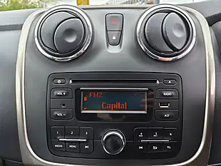 Used 2014 Dacia Sandero Stepway Ambiance Silver - Interior and Exterior details 14