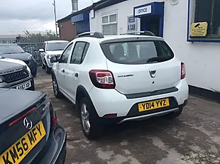 Used 2014 Dacia Sandero Stepway Ambiance White - Interior and Exterior details 18