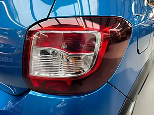 Used 2014 Dacia Sandero Stepway Laureate Azurite Blue - Interior and Exterior details 18