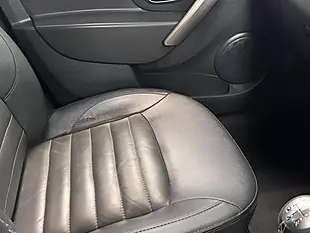 Used 2014 Dacia Sandero Stepway Laureate Black - Interior and Exterior details 12