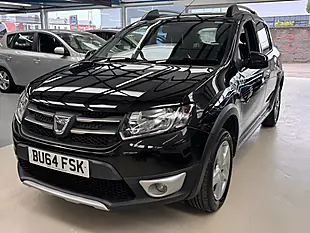 Used 2014 Dacia Sandero Stepway Laureate Black - Interior and Exterior details 2