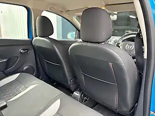 Used 2014 Dacia Sandero Stepway Laureate Blue - Interior and Exterior details 11