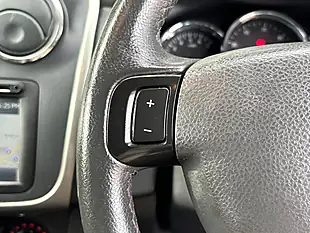 Used 2014 Dacia Sandero Stepway Laureate Blue - Interior and Exterior details 14