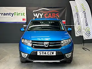 Used 2014 Dacia Sandero Stepway Laureate Blue - Interior and Exterior details 2