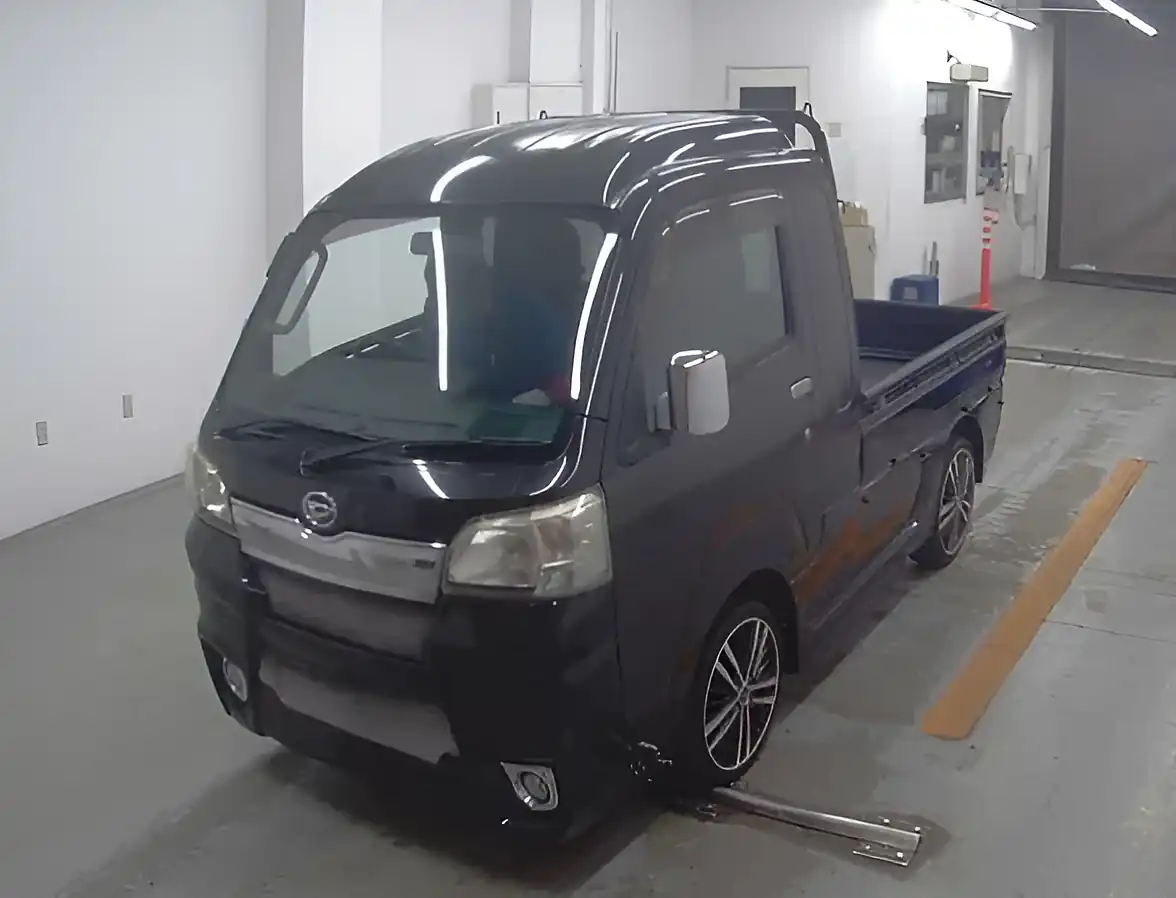 Used 2014 Daihatsu Hijet Jumbo Cab Modified Black - Interior and Exterior details 3