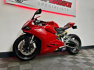 Used 2014 Ducati 899 Panigale Red - Interior and Exterior details 11