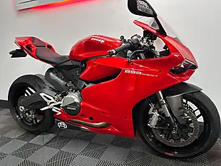 Used 2014 Ducati 899 Panigale Red - Interior and Exterior details 3