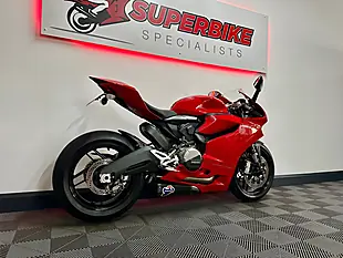 Used 2014 Ducati 899 Panigale Red - Interior and Exterior details 5