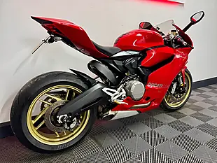 Used 2014 Ducati 899 Panigale Super Sports Red - Interior and Exterior details 3