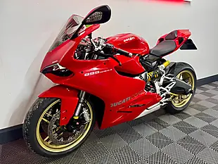 Used 2014 Ducati 899 Panigale Super Sports Red - Interior and Exterior details 7