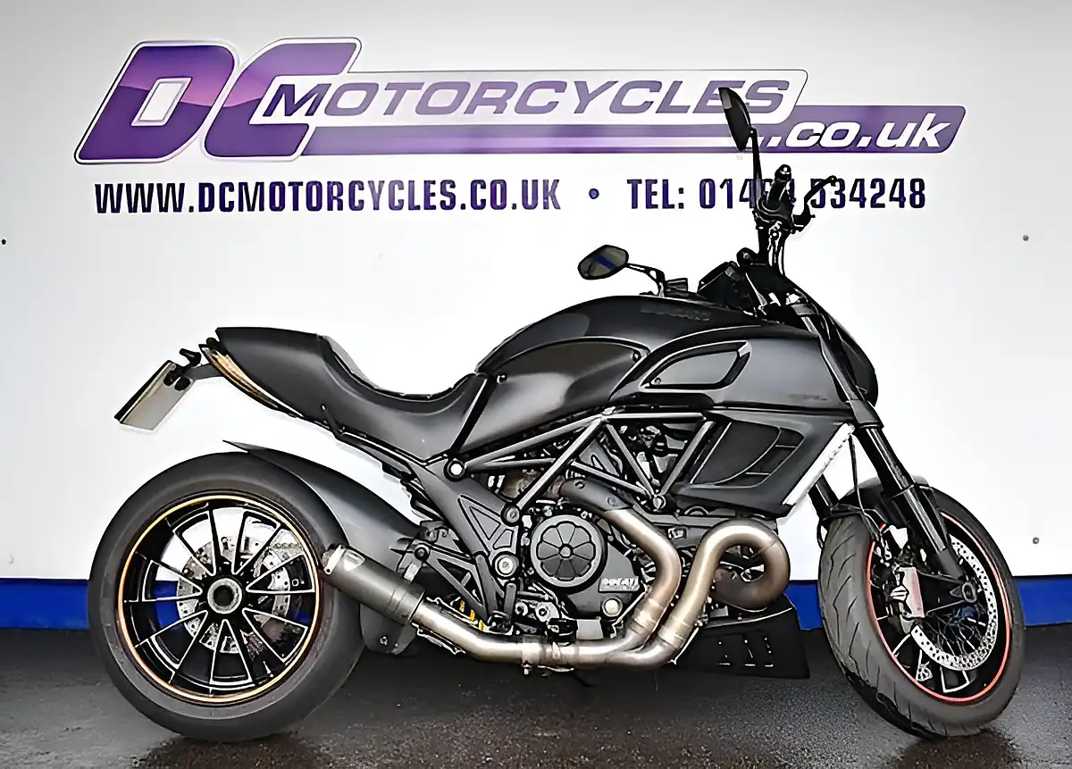 Used 2014 Ducati Diavel Dark Edition Black - Front View