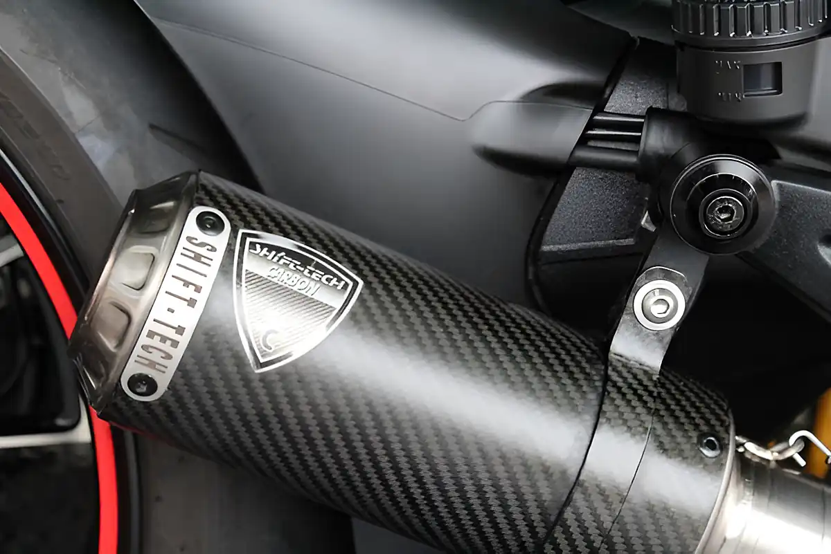 Used 2014 Ducati Diavel Dark Edition Black - Interior and Exterior details 12