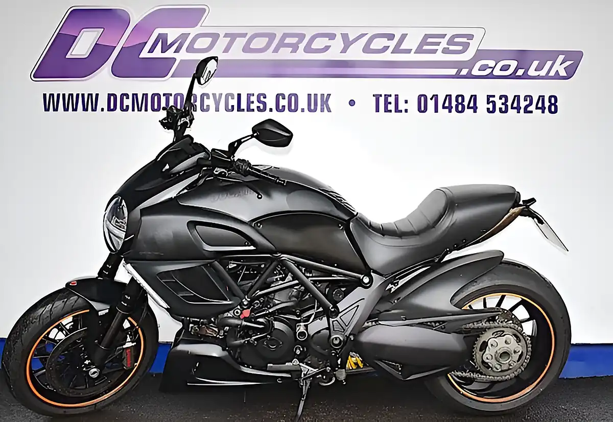 Used 2014 Ducati Diavel Dark Edition Black - Interior and Exterior details 2