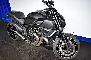 Used 2014 Ducati Diavel Dark Edition Black - Interior and Exterior details 4