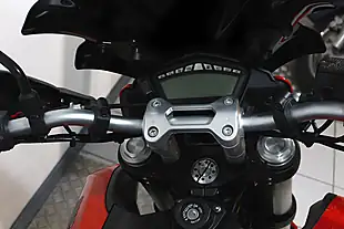 Used 2014 Ducati Hyperstrada 821 Tourer Red - Interior and Exterior details 7