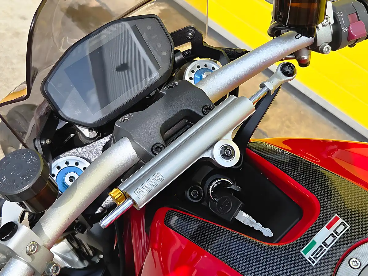 Used 2014 Ducati Monster 1200 S Red - Interior and Exterior details 12