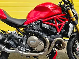Used 2014 Ducati Monster 1200 S Red - Interior and Exterior details 15