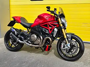 Used 2014 Ducati Monster 1200 S Red - Interior and Exterior details 3
